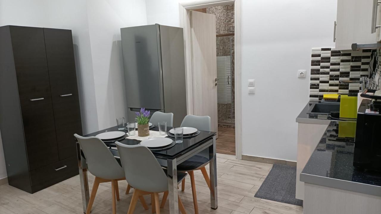 Peaceful Oasis Apartment Athens Exterior photo