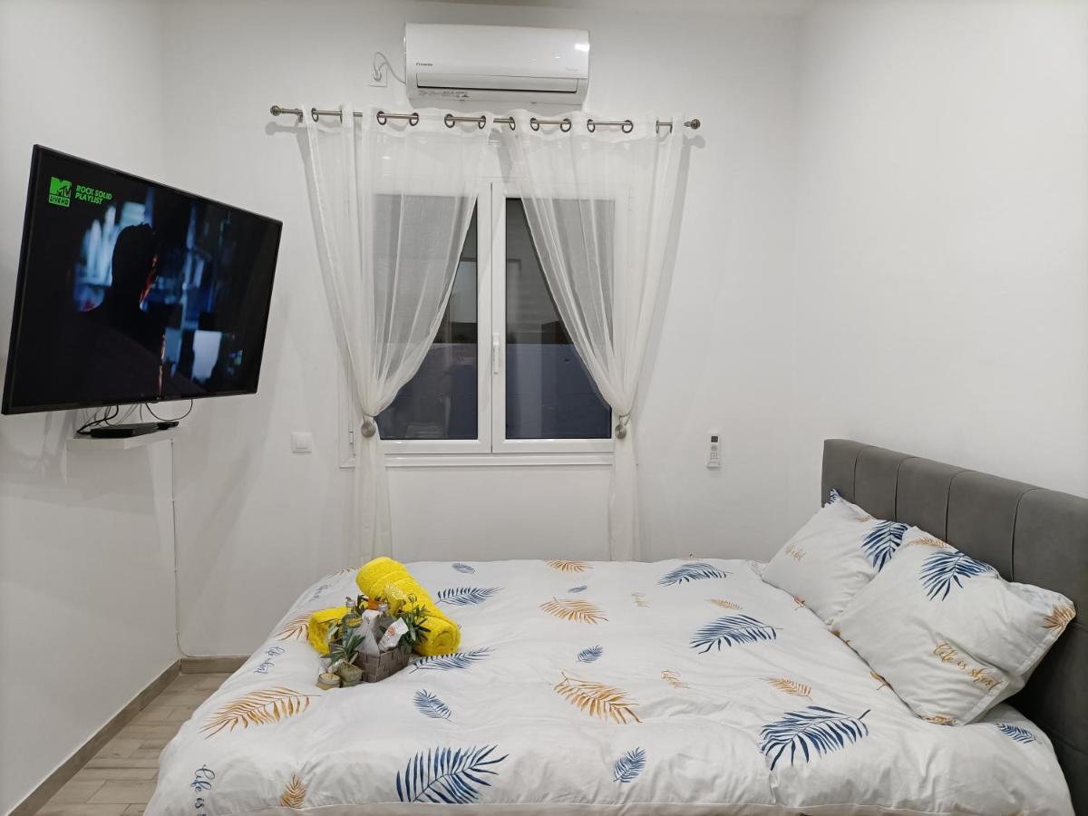 Peaceful Oasis Apartment Athens Exterior photo