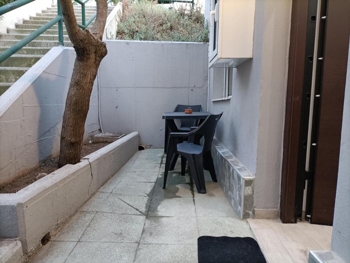 Peaceful Oasis Apartment Athens Exterior photo